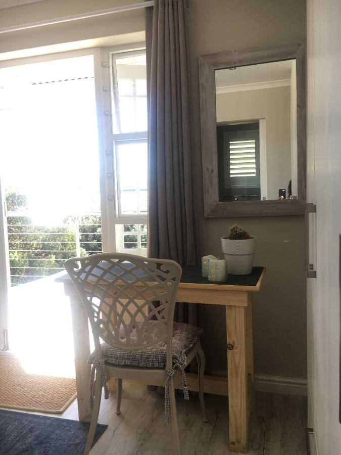Seaforth Suite Simon's Town Exterior photo