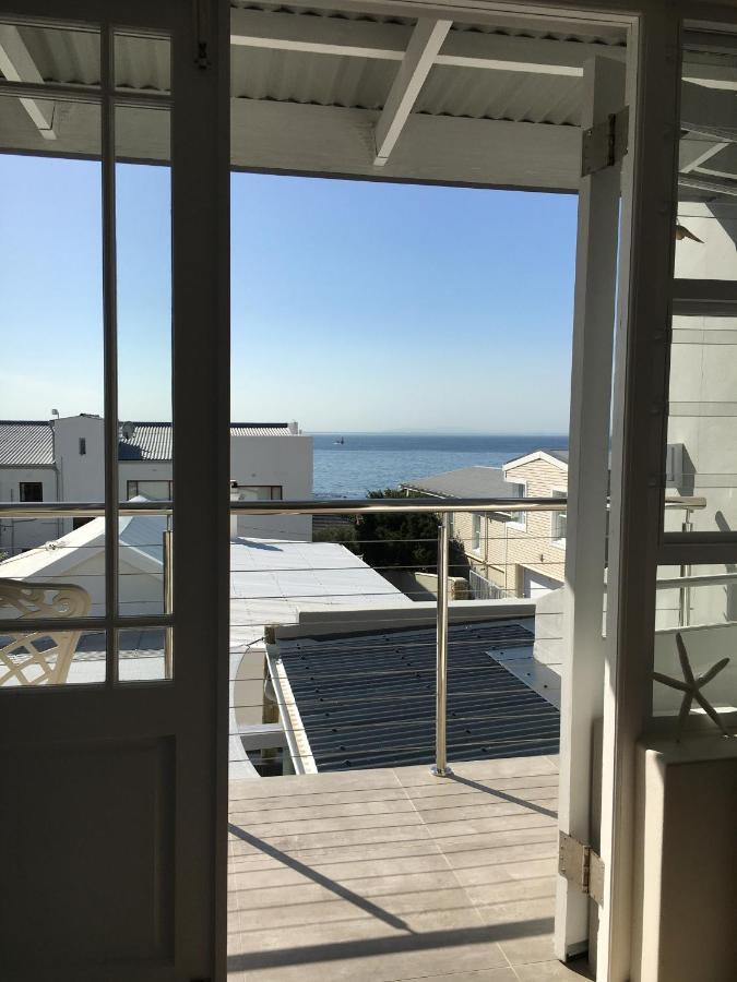 Seaforth Suite Simon's Town Exterior photo